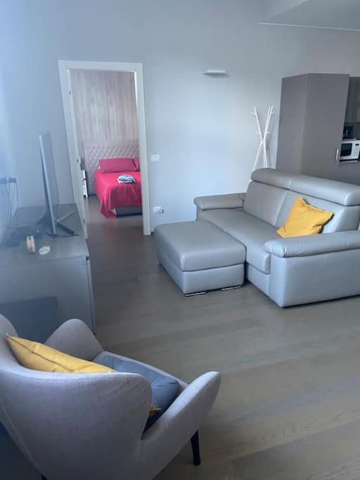 Bilocale - Smart Working Apartman Milánó Kültér fotó